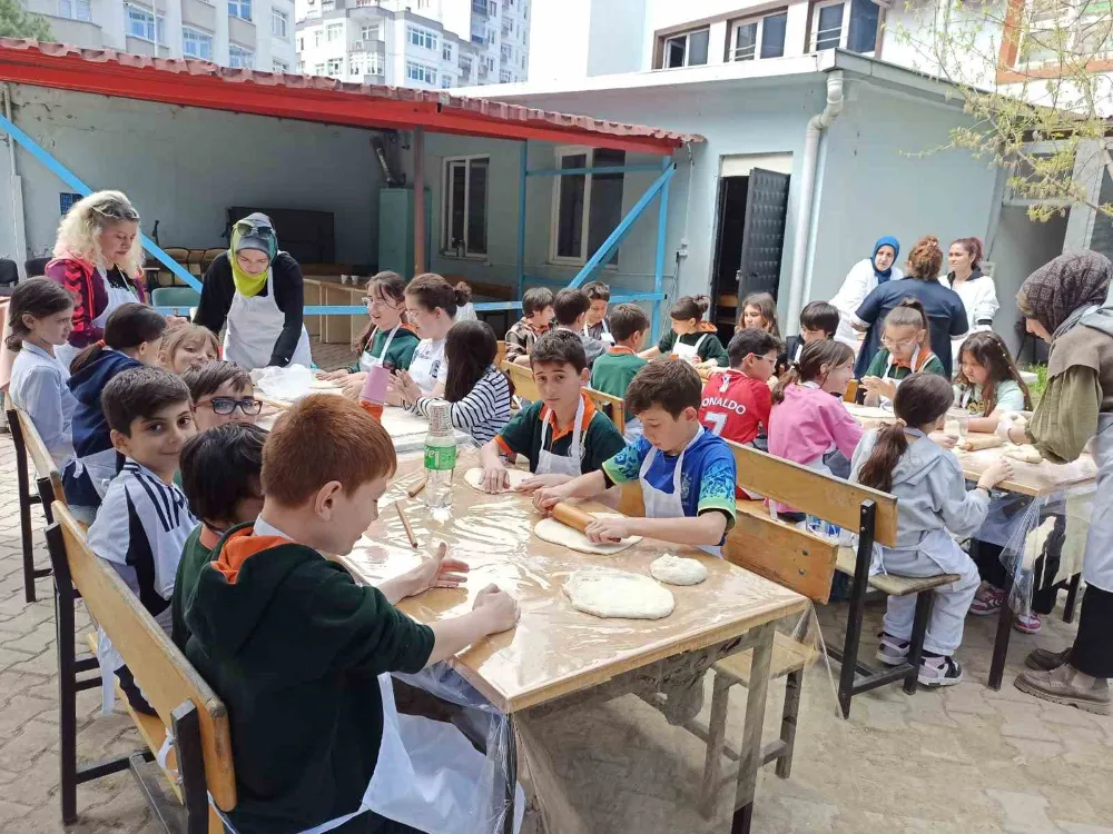 Samsun’da Minikler Pizza Yaptı, Eğitim Dolu Lezzetli Gün