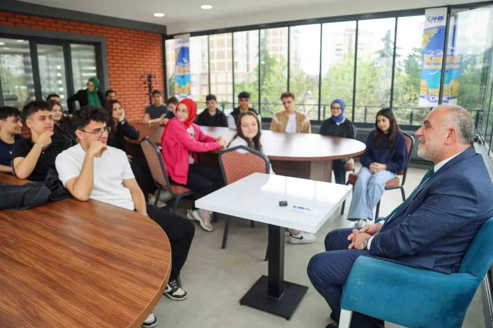 Samsun Canik’te Gençlerle Eğitim Buluşması