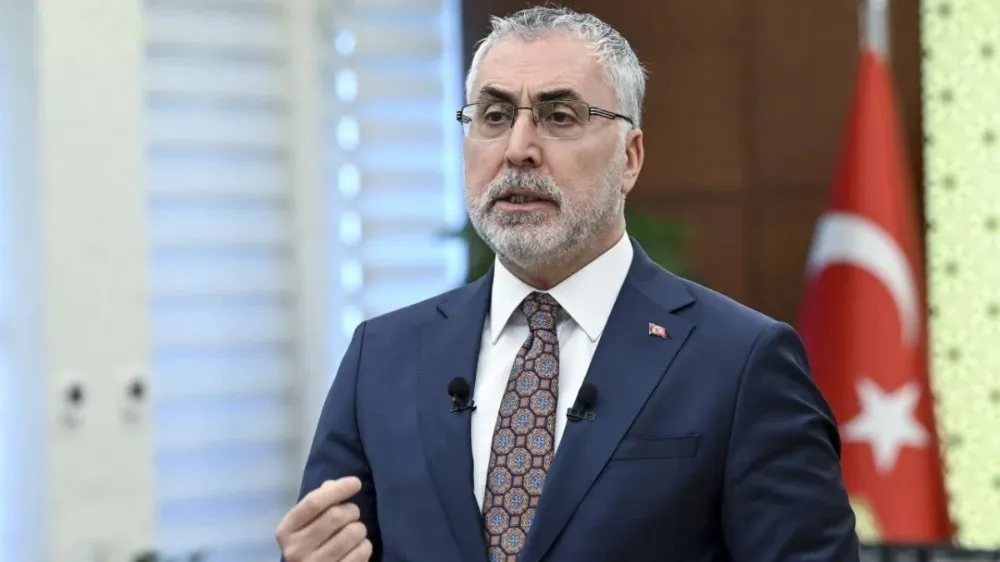 Bakan Vedat Işıkhan: “Asgari ücreti konuşmak için erken”