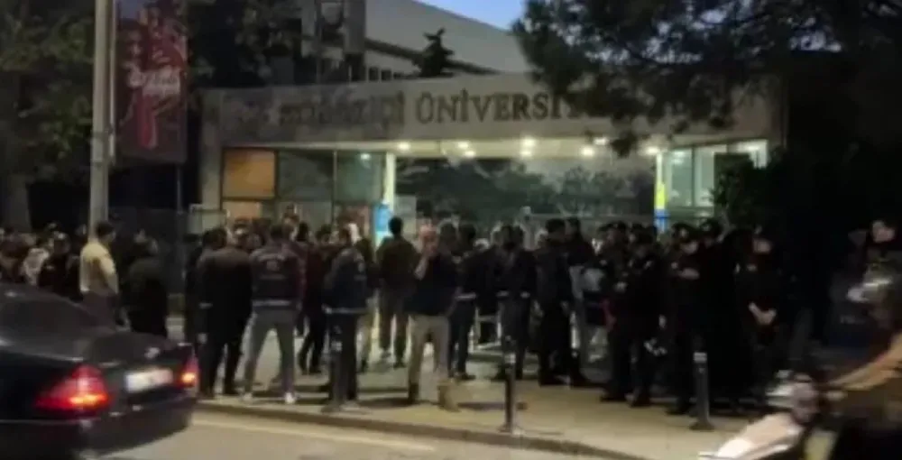 Boğaziçi Üniversitesi’ndeki Gösterilerde 6 Kişi Tutuklandı