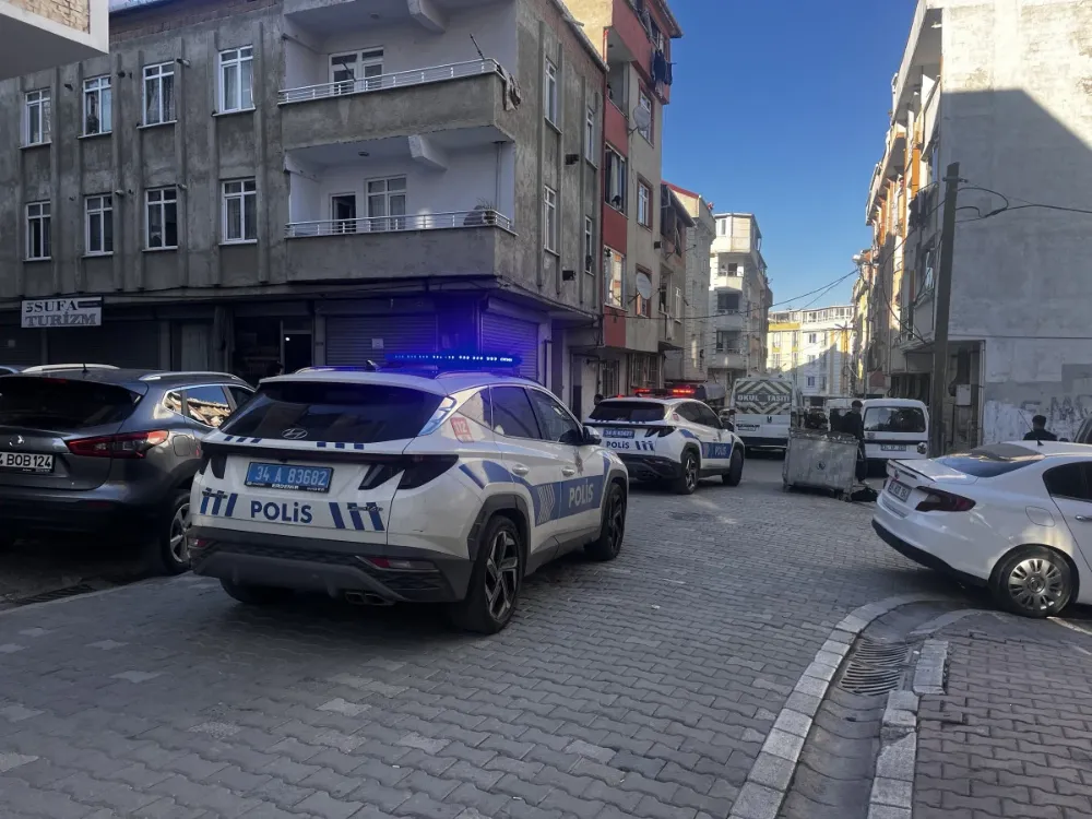 5 Yaşındaki Çocuk Servis Minibüsünün Çarpmasıyla Ağır Yaralandı