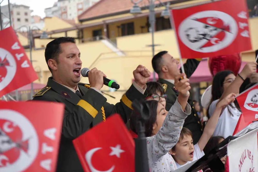 Samsun’da Askeri Bandodan Sefo Sürprizi