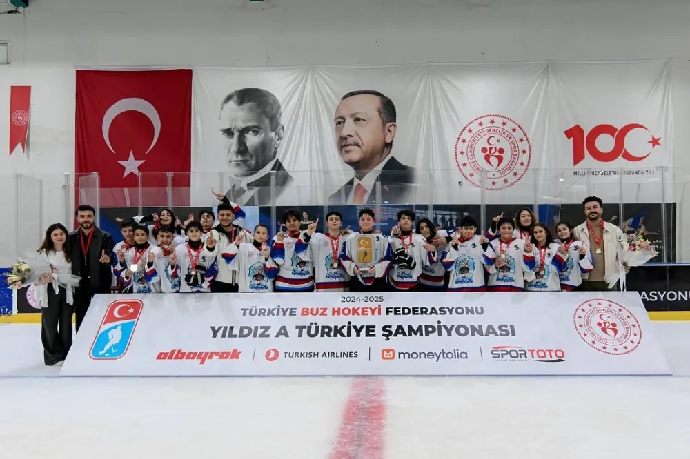 Samsun GSİM U14 Buz Hokeyinde Türkiye Şampiyonu Oldu