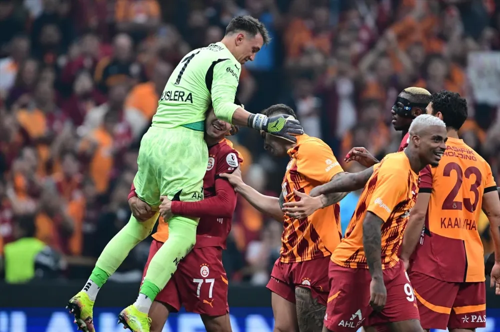 Galatasaray 25. Kez Şampiyon! Şampiyonlar Ligi’nde Dev Rakipler Kapıda