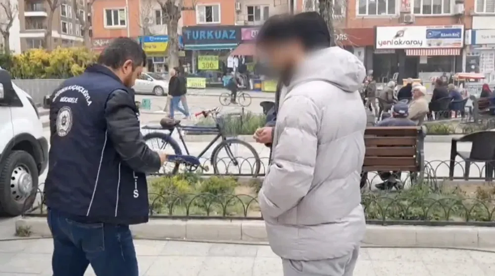 Türkiye Genelinde Göçmen Kaçakçılığı Operasyonu