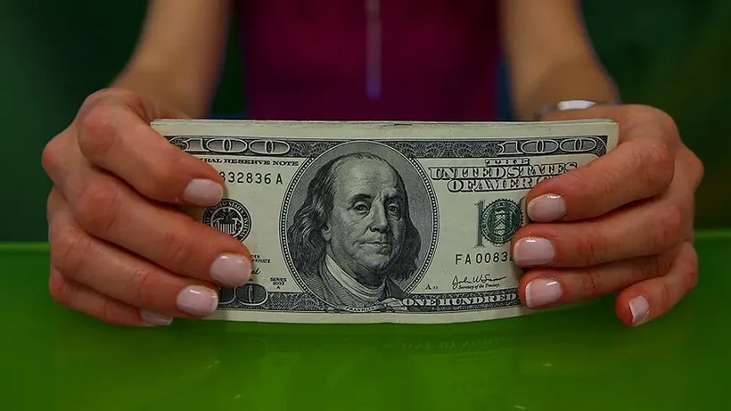 Dolar ve Euro Sabah Saatlerinde Ne Kadar?