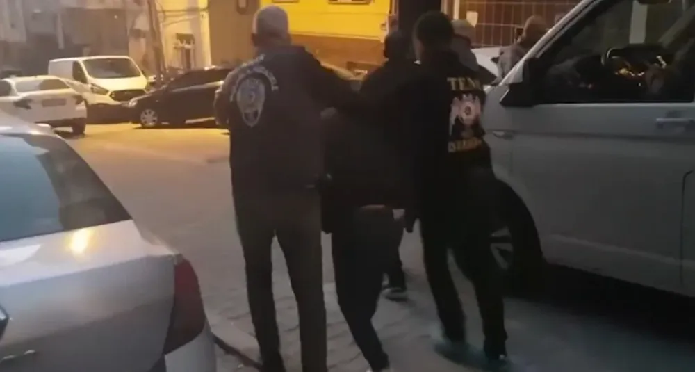 DEAŞ’a Büyük Darbe: 47 İlde Operasyon 298 Gözaltı