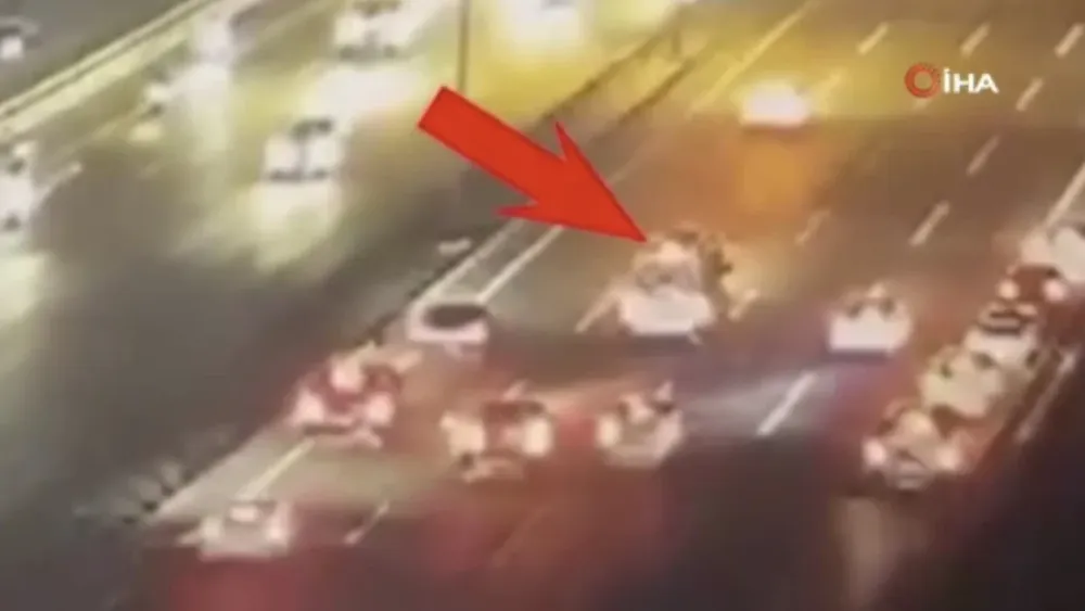 Motosiklet kazasında 1 kişi öldü, sürücü kaçtı