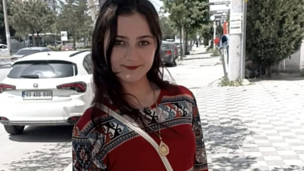 Afyonkarahisar’da 17 Yaşındaki Meryem Nur Özay Kayıp