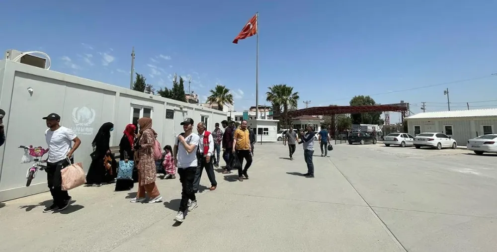 Esad Rejimi Sonrası Suriyeliler Evine Dönüyor