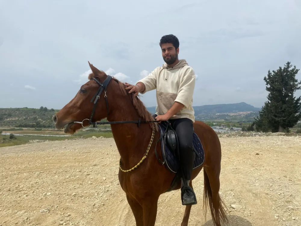 Ata Alkollü Bindi: 10 Bin TL Ceza Yeğdi