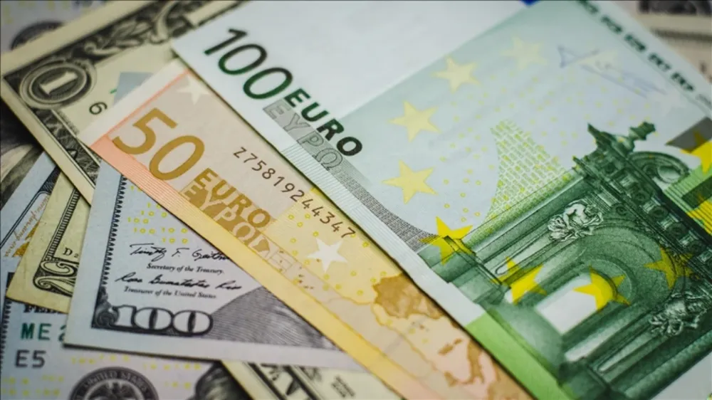Borsa Kaybettirdi, Dolar ve Euro Kazandırdı