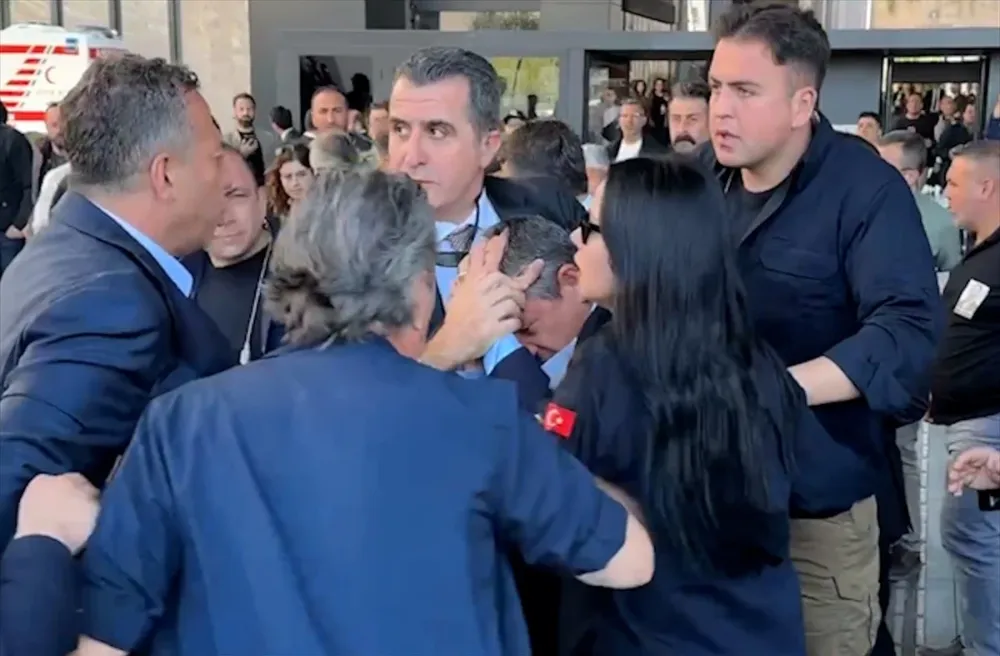 Özgür Özel
