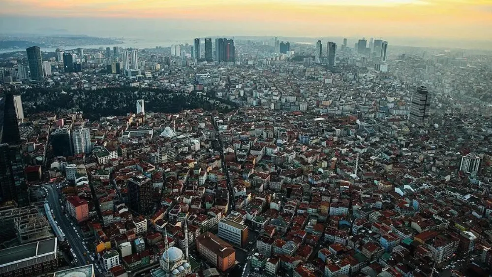 İstanbul’da Depreme Karşı Yarısı Bizden Kampanyası Yenilendi