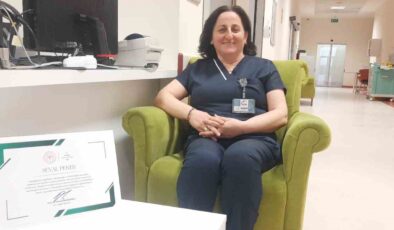 37 Yıllık Ebe Seval Peker’e Sağlık Bakanlığı’ndan Teşekkür Belgesi
