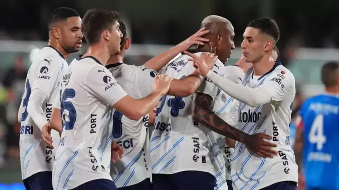 Fenerbahçe fişi ilk yarıda çekti!