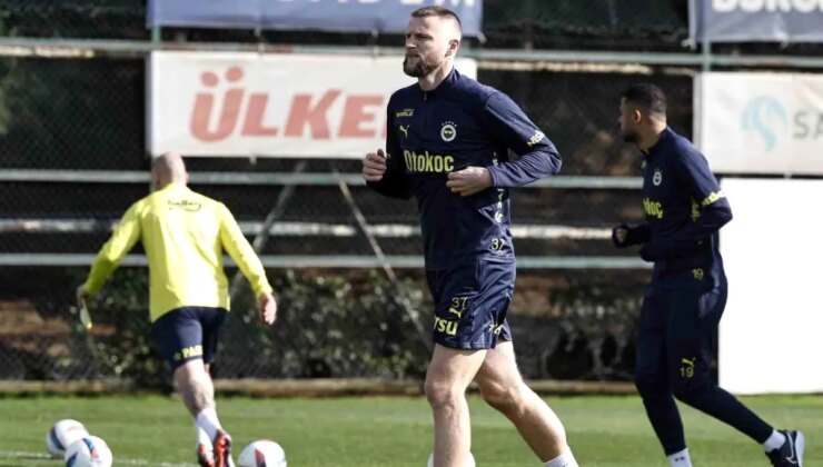 Fenerbahçe, Galatasaray Maçına Hazırlanıyor