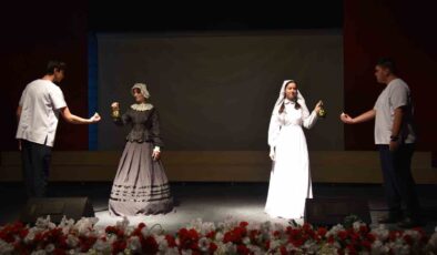 OMÜ’de Geleceğin Hemşireleri Üniformalarını Giydi
