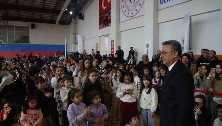 İlkadım Belediyesi’nin Ramazan Çocuk Şenliği Büyük İlgi Gördü
