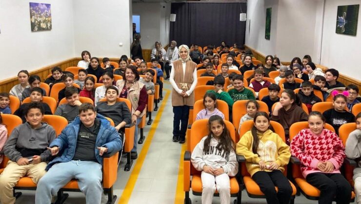 Salıpazarı’nda Geleceğin Su Gönüllüleri Yetişiyor