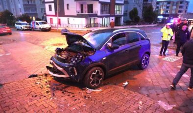 Samsun’da SUV ile Otomobil Çarpıştı: 6 Kişi Yaralandı