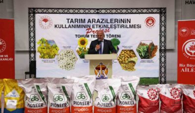 Havza’da 350 Çiftçiye Yüzde 70 Hibe Destekli Ayçiçeği Tohumu