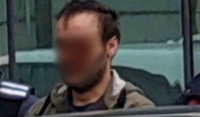 Tekkeköy’de Babasını Bıçakla Tehdit Etti Gözaltına Alındı