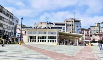 Samsun’da Anakent Kafe ve Meydan Hizmete Açıldı