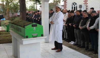 Samsun’da Korkunç Kazada Ölen Baba ve Oğlu Defnedildi