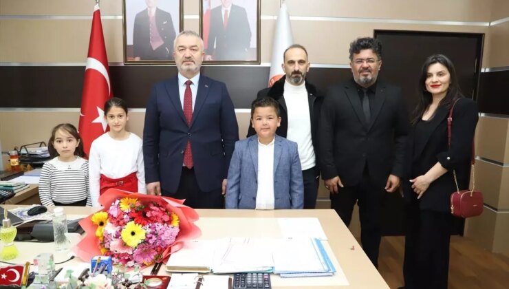 Çocuklar Başkan Oluyor!