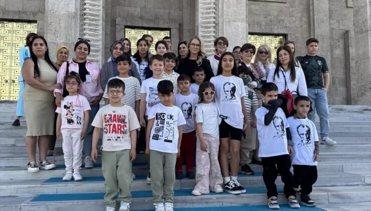 Kanseri Yenen Çocuklar Meclis’i Ziyaret Etti