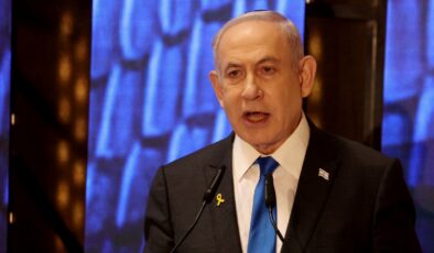 Macron’a “Canın cehenneme” demişti: Netanyahu oğlunu savundu