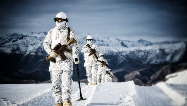 MSB paylaştı! Kahraman askerlerimizin zorlu görev şartları