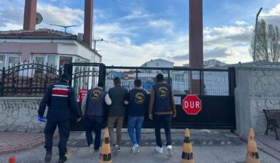 Öldürülüp yakılan kadının katilleri 19 yıl sonra yakalandı