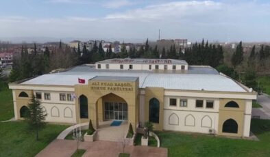 OMÜ’de son dakika değişikliği: Tepkilerin odağındaki isim konferans programından çıkarıldı