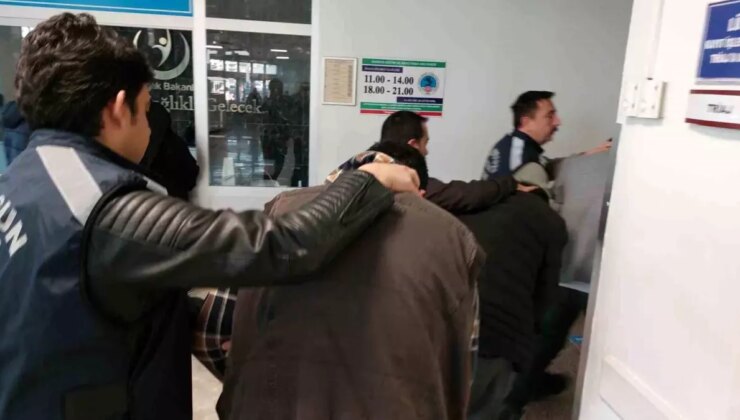 Samsun’da Silah Kaçakçılığı Operasyonu: 4 şüpheli Tutuklandı