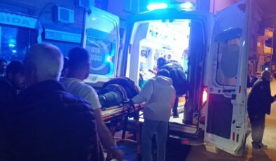 Sokakta yürürken kurşunların hedefi oldu