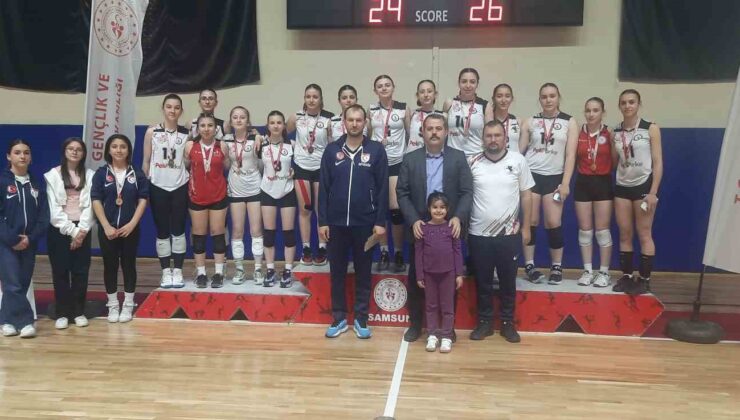 Yıldız Kızlar Voleybol Heyecanı Vezirköprü’de Yaşandı