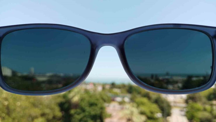 Uzmanlar Uyarıyor: Gözlük Seçimi Göz Sağlığı İçin Kritik