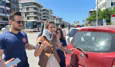 Samsun Atakum’da İki Otomobil Çarpıştı: 1 Kişi Yaralandı