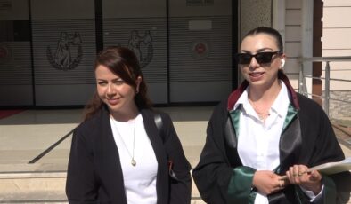 Eşini Bıçaklayan Sanığın Davası Ertelendi