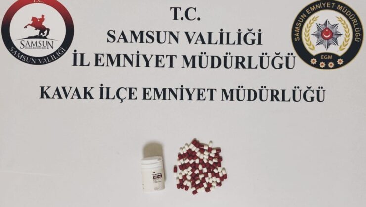 Samsun Kavak’ta uyuşturucu operasyonu: 56 hap ele geçirildi