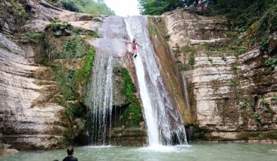 Gölalan Şelalesi Doğa ve Adrenalin Tutkunlarının Buluşma Noktası
