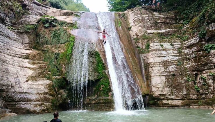 Gölalan Şelalesi Doğa ve Adrenalin Tutkunlarının Buluşma Noktası
