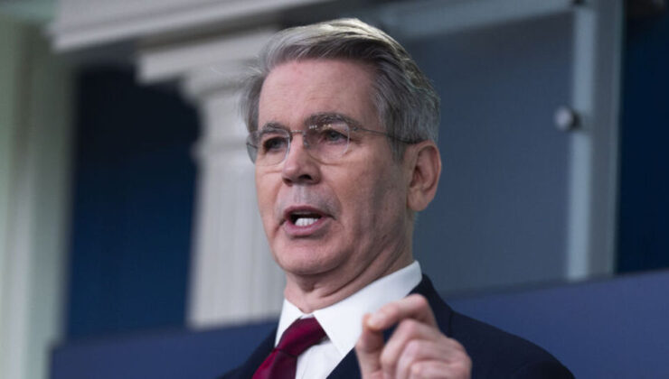 Bessent: 2 yıllık tahvil faizleri gecelik faiz oranının yüksek olduğunu gösteriyor