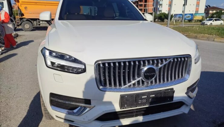 Çarşamba’da Elektrikli Bisiklet ile Cip Çarpıştı: Bir Yaralı