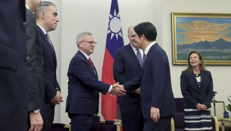 Çin, ABD ile Tayvan ortasındaki resmi temaslara karşı çıkıyor