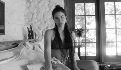 Demet Özdemir tatilde! Bikinili kareleri çok beğenildi