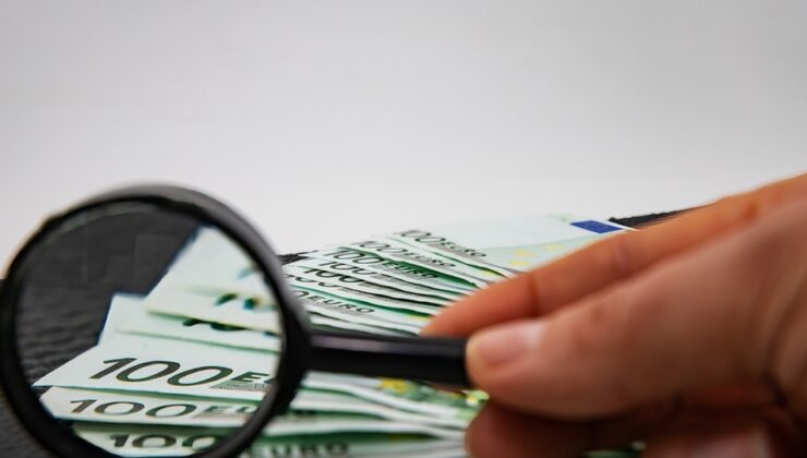 Euro, AB muahedesi beklentisi ile yükseldi