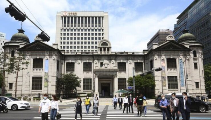 Güney Kore faiz oranlarını sabit tuttu